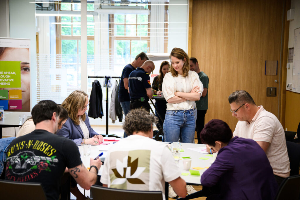 Customised programmes and development tracks